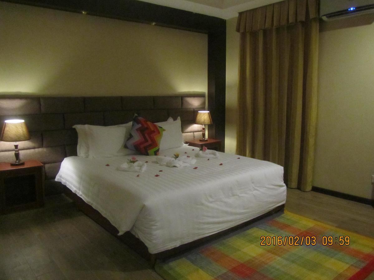 Great Wall Hotel Dar es Salaam Quarto foto